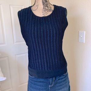 Jones New York navy rib knit sleeveless top